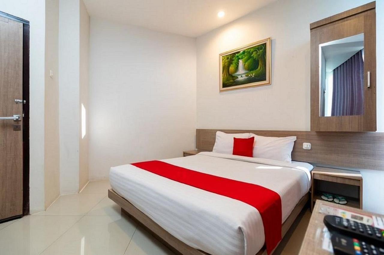 Hotel Domino Palembang Eksteriør bilde